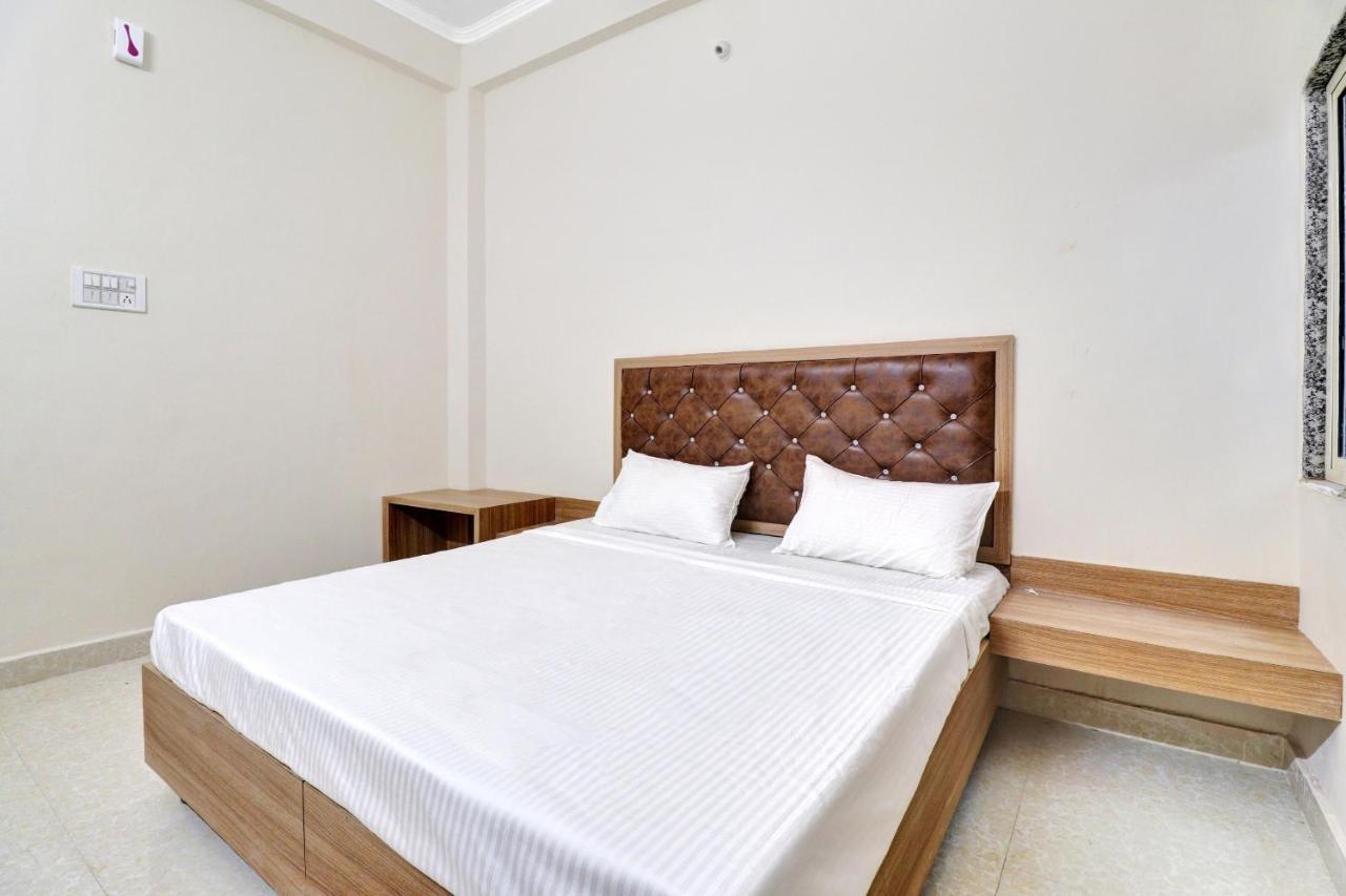 Collection O Pearl Inn Guest House グワーリヤル エクステリア 写真